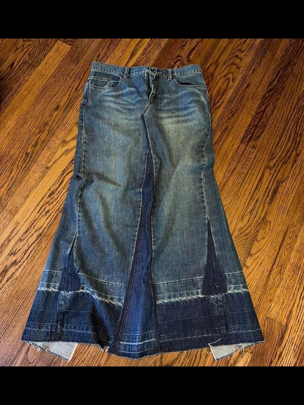 Express Jeans Vintage Two-Tone Distressed Denim Maxi Skirt - Blue Size 5/6